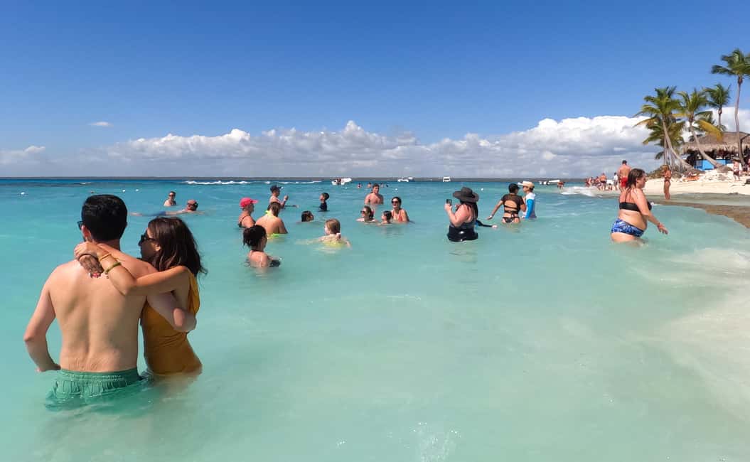 From Punta Cana or Bayahibe: Catalina Island with Snorkeling - Snorkeling the coral gardens: what your hour in the water really means