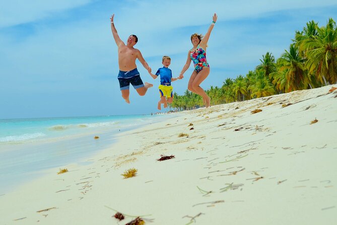 Full Day Excursion to Saona Island with All Inclusive - Crew and Driver: Names You May Hear (Max, Danny, Didi, Lou)