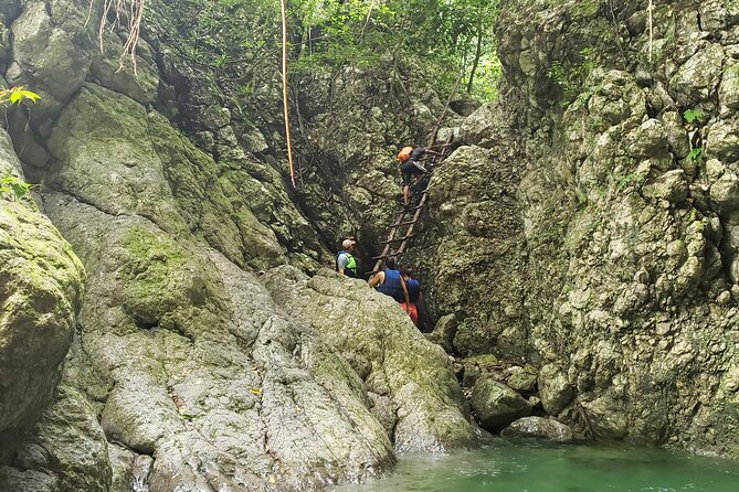 Hiking Tabernacle Thundering Waterfall in Dominican Republic - What to wear (and bring) so you don’t spend the day uncomfortable