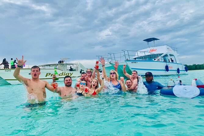 Hip Hop adult only Party Boat with Unlimited drinks& sand-bar - Cruising for Dolphin Views: What You Should Expect From Time on the Water