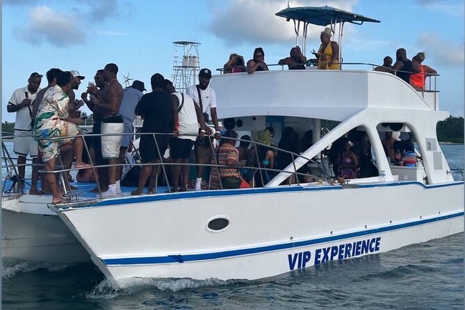 Hip Hop Beat and Live Dj Adults Only Party Boat and Free drinks - Quick Hits: Hip Hop Beats & Beach Vibes in 30 Seconds