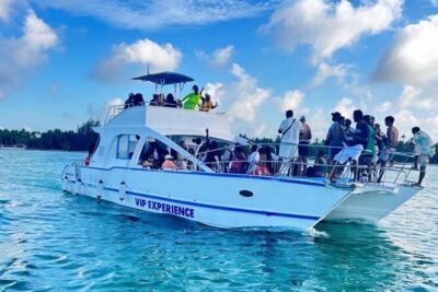 Hip Hop Beat and Live Dj Adults Only Party Boat and Free drinks - Playa Bibijagua Stop: Guided Snorkeling and a Boat Water Slide