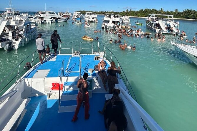 Hip Hop Beat and Live Dj Adults Only Party Boat and Free drinks - Boat Comfort, What to Bring, and How to Get the Best Moments