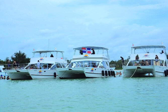 Hip Hop Beat and Live Dj Adults Only Party Boat and Free drinks - Music All the Way: Hip Hop Beats and the On-Board Energy