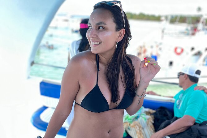 Hip Hop Party Boat with Snorkeling Punta Cana - Dolphin Aquarium Viewing: What You Should (and Shouldn’t) Expect