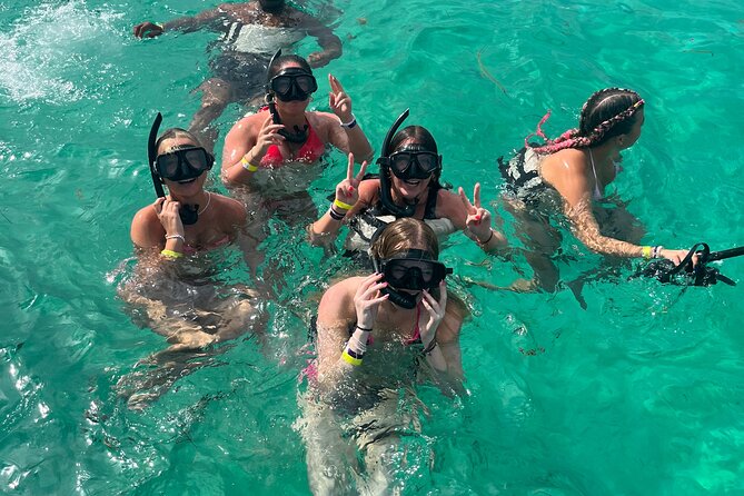 Hip Hop Party Boat with Snorkeling Punta Cana - Drinks and Snacks: Unlimited Means National Drinks