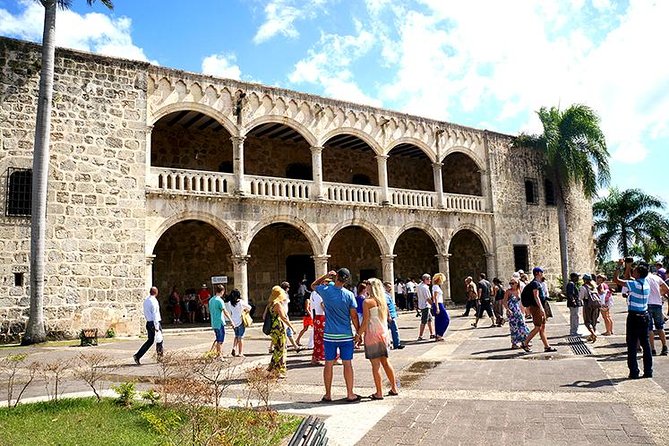 Historical Santo Domingo Day Trip from Punta Cana - Getting there from Punta Cana: the long ride and early start
