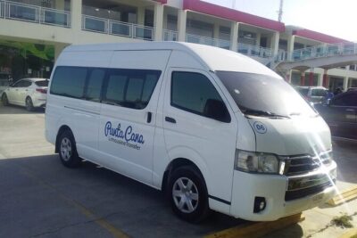 One Way Private Airport or Hotel Transfer Bavaro Hotel 1-6 Pax - Why flight delays usually don’t break this pickup