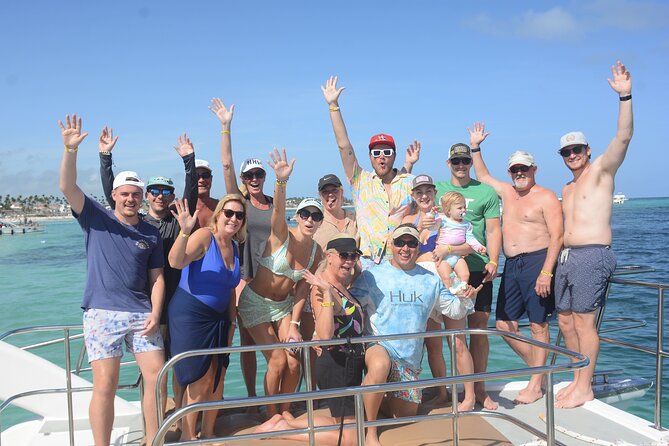 Private Catamaran Booze Cruise & Snorkeling - Practical tips for a smoother day on the water