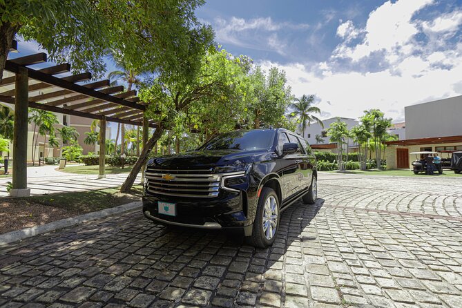 Private transfer from Bávaro Hotels to Punta Cana Airport - Drivers You Might Be Assigned: Estanael, Jonathan, and Jonathan Peguero