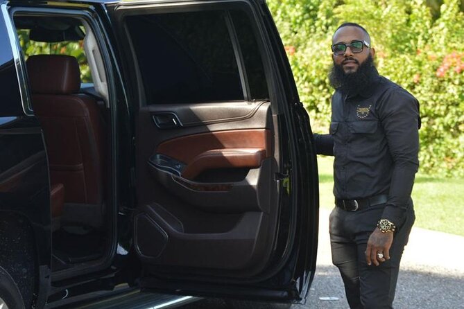 Private Transfer VIP Suburban Punta Cana Airport from/to Hotels - Quick hits: what makes this VIP PUJ transfer work