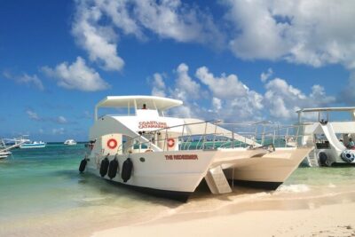 Punta Cana: Catamaran Tour, Reef Snorkeling and Unlimited Drinks! - What the $69 price covers (and why it can feel fair)
