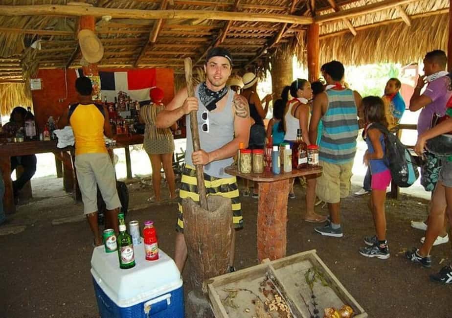Punta Cana: Horseback riding on the beach with pickup - Quick hits before you go