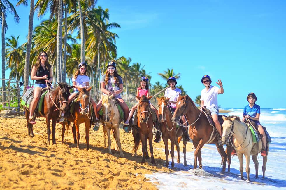 Punta Cana: Macao Beach & Forest Horseback Riding Tour - The quick shopping and coffee tasting stop: don’t skip it, just keep it light
