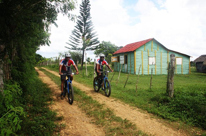 Punta Cana Mountain E-Bike Tour - Guides and Drivers: The Personal Touch That Changes the Ride