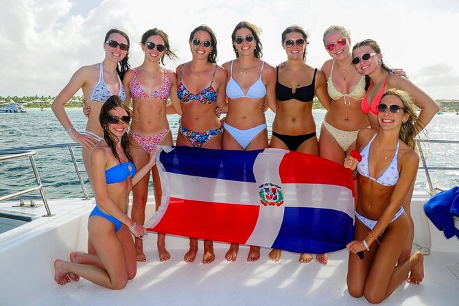 Punta Cana Party Boat Cruise with Snorkeling, Open Bar & Hip Hop - Natural Pool Stop 3: Two Hours of Relaxing Sea Time and Entertainment
