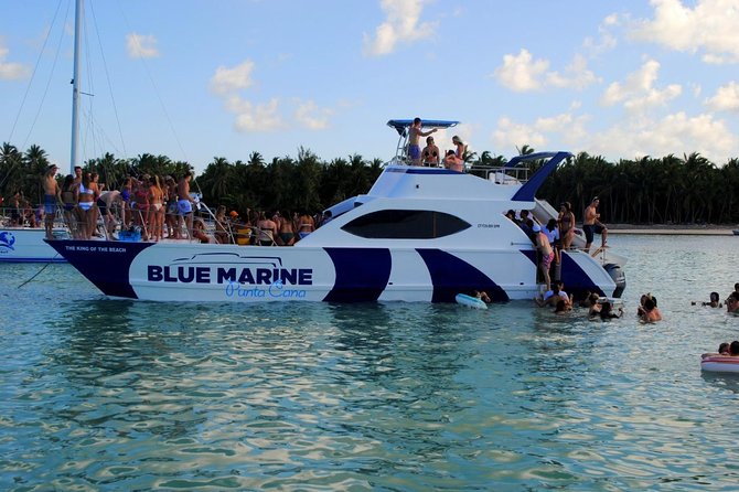 Punta Cana Party Boat Snorkeling with Music DJ and Open Bar - Food and drinks on board: nachos, fruit, burgers, and the wristband system