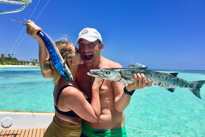 Santa Elena Fishing Charters in Punta Cana - Crew and captain energy: Elena, Alex, and Capt. Miguel in the mix