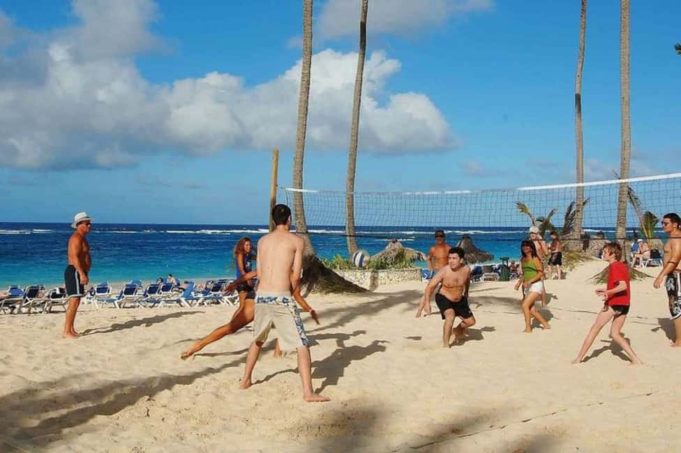 Saona Island: Catamaran/Speedboat Tour to a Dream Beach - Who should book this Saona tour (and who should skip)