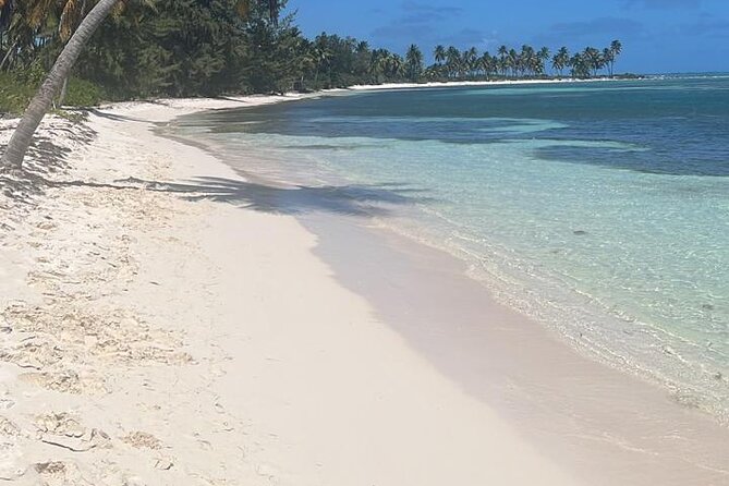 Saona Island for Marella Discovery Passengers from La Romana Port - Food, drinks, and crew care: comfort that doesn’t feel staged
