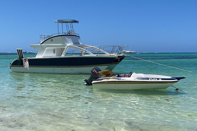 Speed Boat and Snorkeling in Punta Cana Bavaro - Guides and captain quality: the names you’ll see again and again